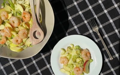 Apfel-Stangensellerie-Salat mit Garnelen