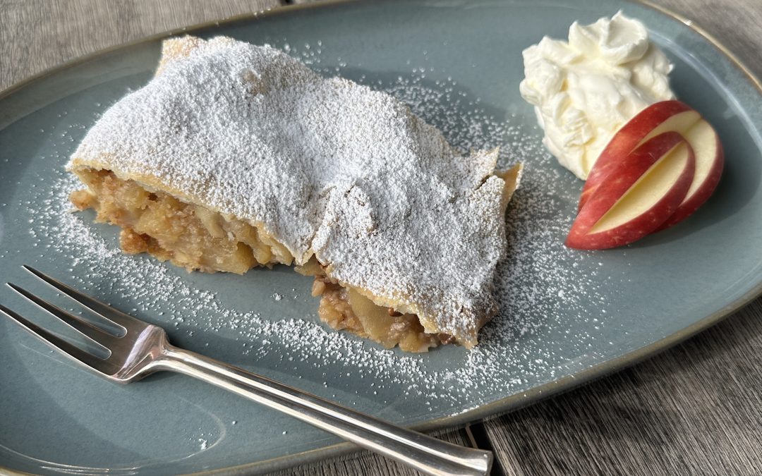 Omas Apfelstrudel